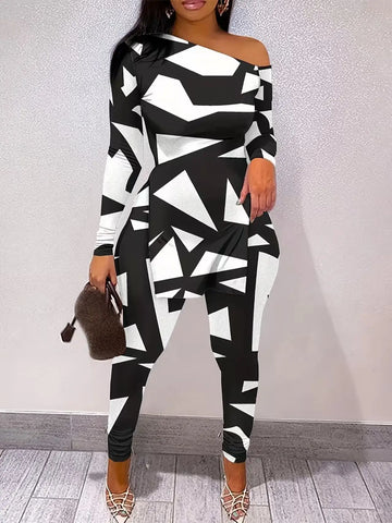 Plus size women's black and white geometric print one-shoulder two-piece set: single-shoulder